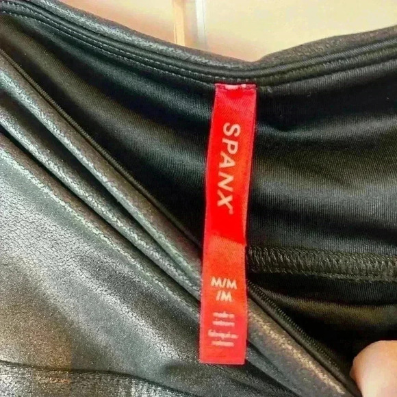 NWOT SPANX faux leather leggings - Picture 8 of 8